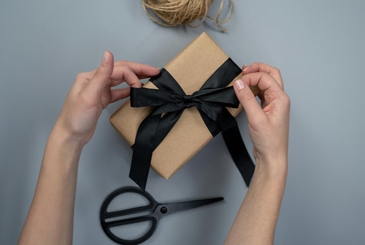 Fête des Mères : Comment choisir le cadeau parfait en raphia
