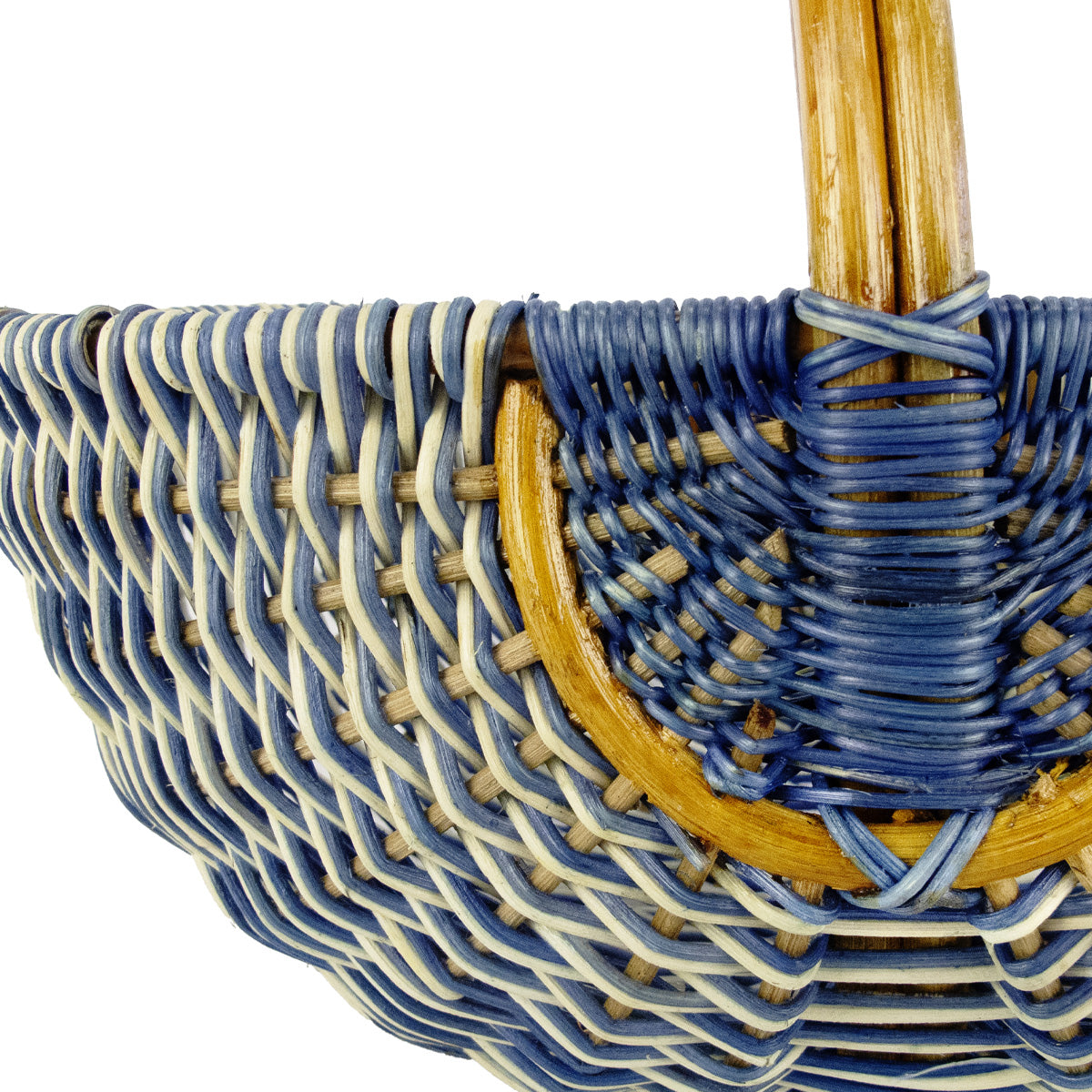 panier en rotin et corde bleu et blanc