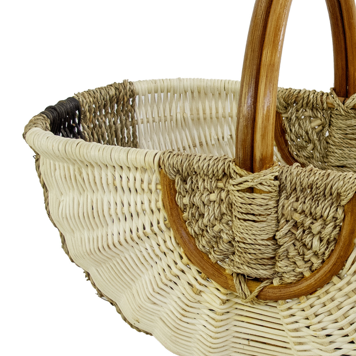 panier en rotin et corde marron noir blanc