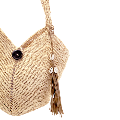 ALT bijou de sac charm en coquillage et raphia
