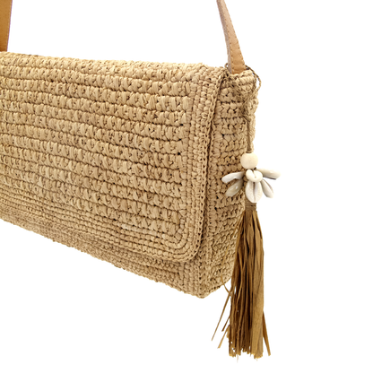ALT charm raphia et coquillage pour pochette