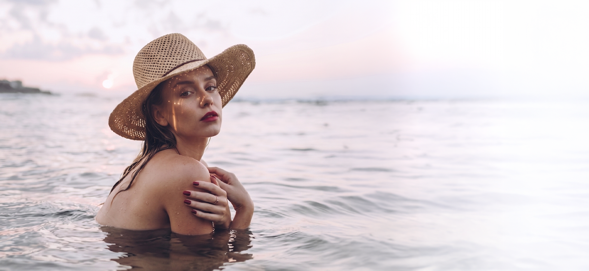 ALT chapeau femme chic en raphia été tendance